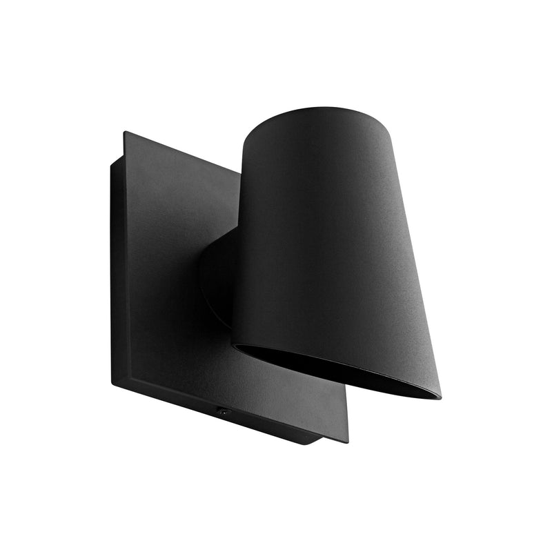 Pilot Outdoor Wall Sconce