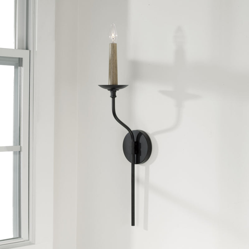 Wilder Sconce